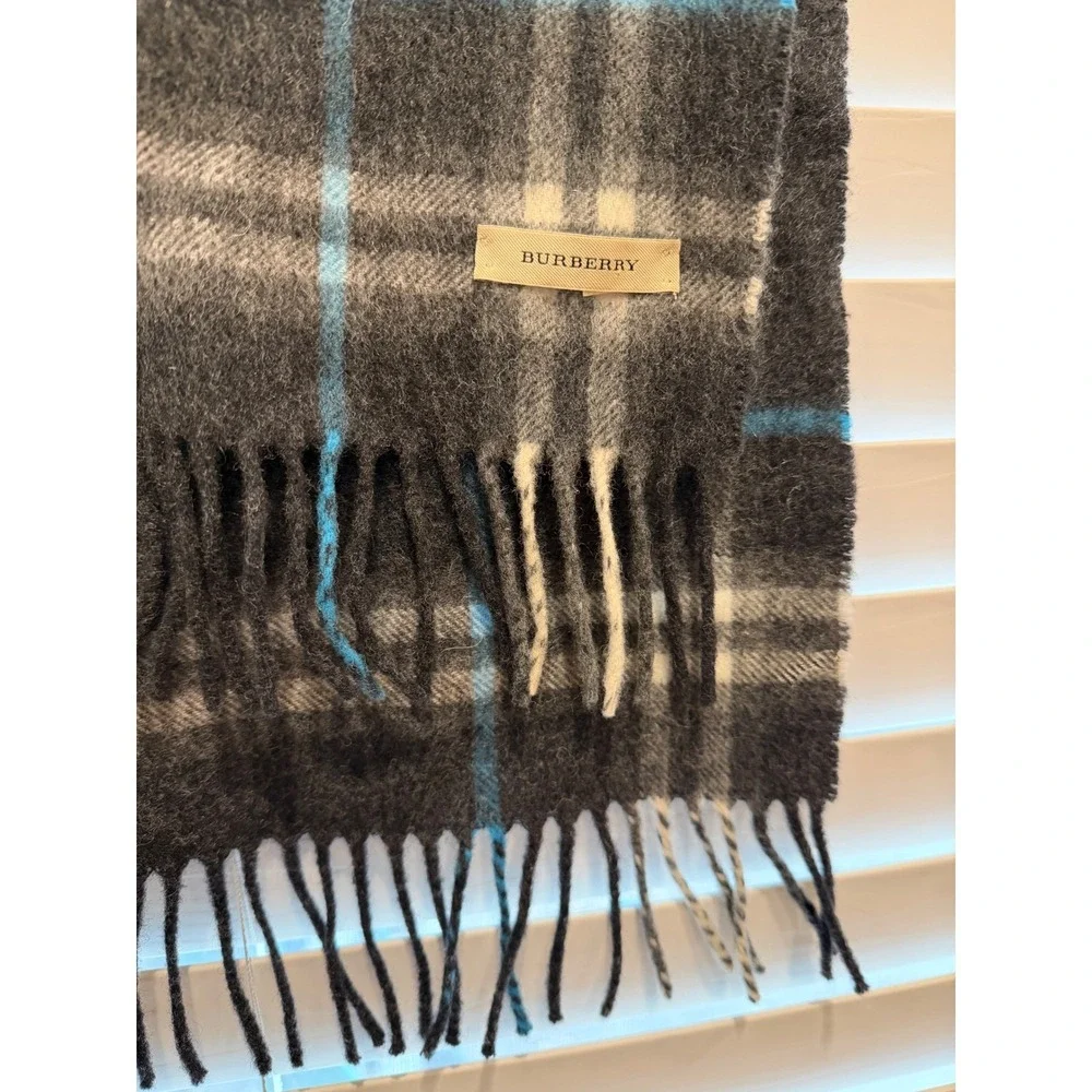 Burberry Scarf Charcoal Grey Blue Plaid Wool Blend Fringed‎ Check Made in UK